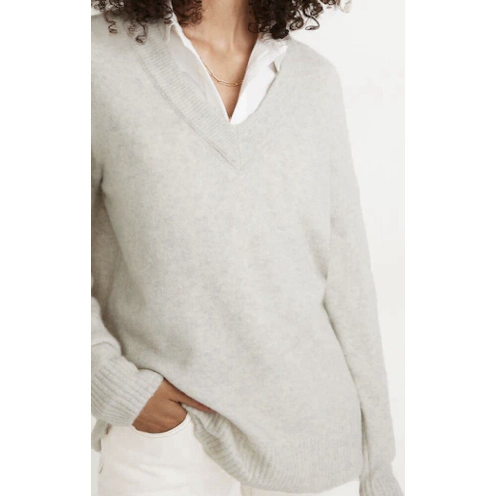NEW Madewell Bartlett V-Neck Pullover Sweater in Coziest Yarn Small
